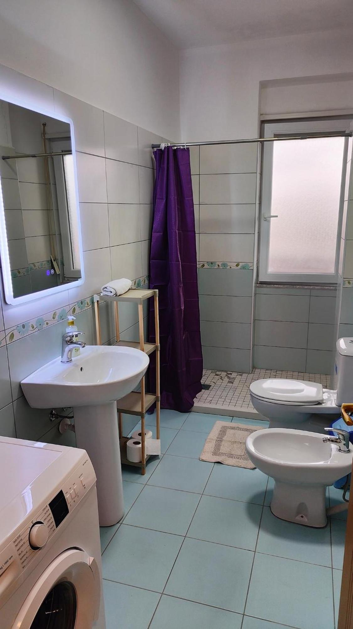 Apartament Thor 19 *